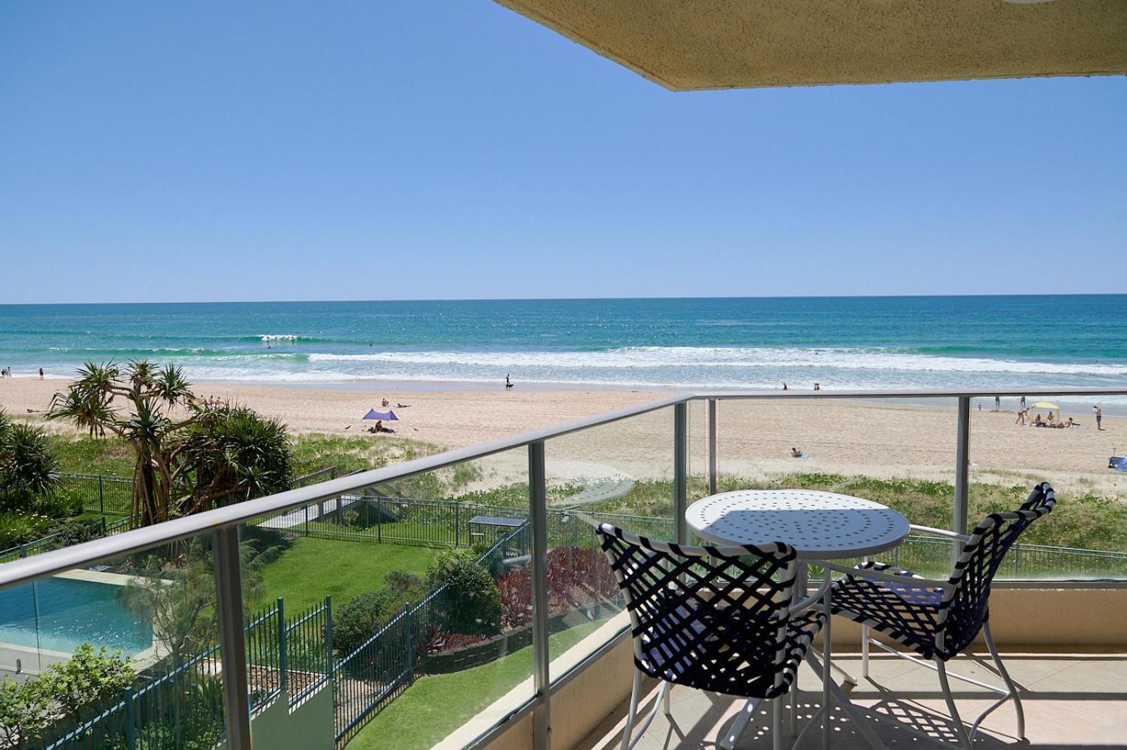 Foreshore Beachfront Apartments Gold Coast Exterior photo